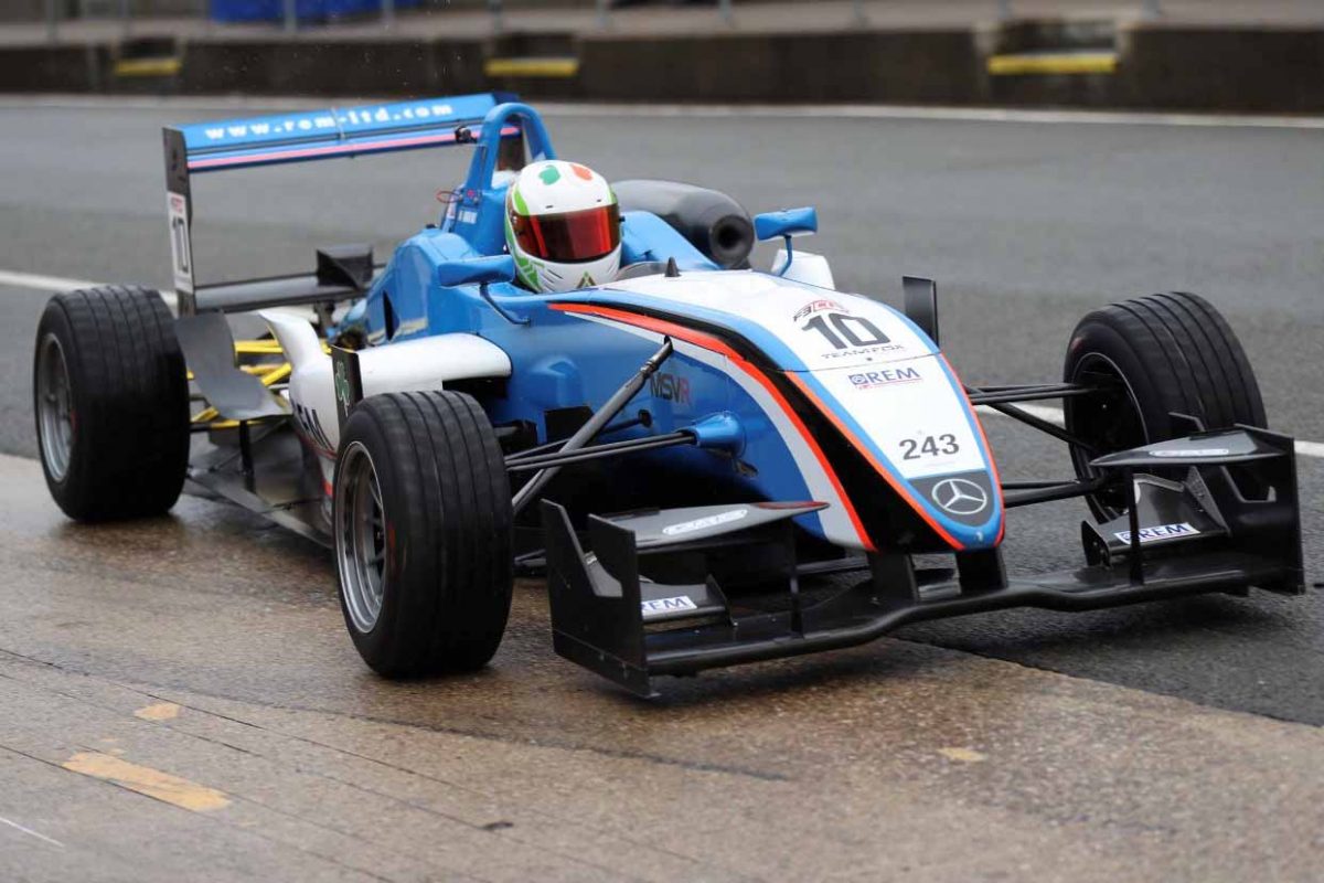 formula car racing